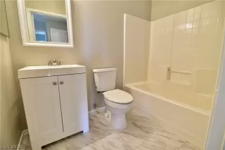 Photo #6: 2145444 Listing