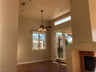 Photo #2: 2145467 Listing