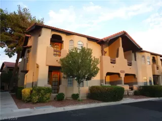 Photo #1: 2145522 Listing 