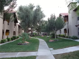 Photo #2: 2145522 Listing 