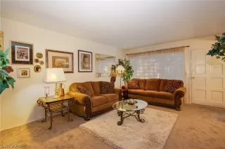 Photo #3: 2145531 Listing 