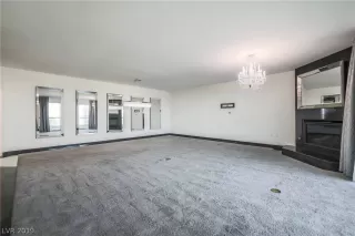 Photo #4: 2145557 Listing