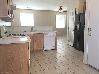 Photo #4: 2145575 Listing 