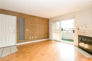 Photo #5: 2145587 Listing 