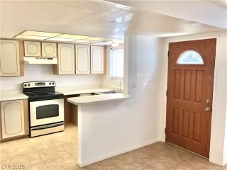 Photo #2: 2145722 Listing 