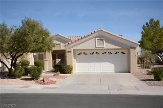 Photo #1: 2145736 Listing