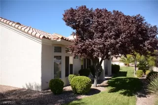 Photo #6: 2145736 Listing