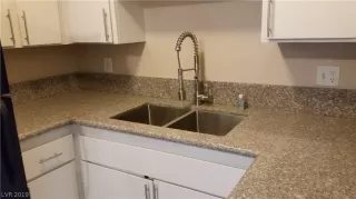 Photo #3: 2145759 Listing