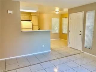 Photo #1: 2145805 Listing