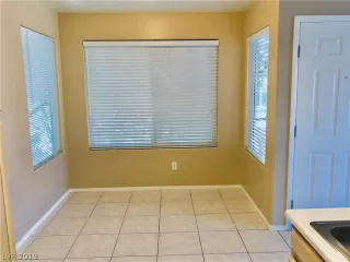 Photo #3: 2145805 Listing