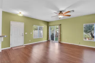 Photo #3: 2145877 Listing