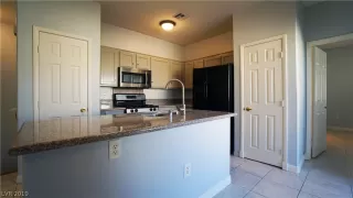 Photo #6: 2145945 Listing 