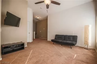 Photo #3: 2145946 Listing 