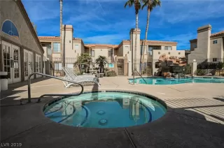 Photo #3: 2145961 Listing