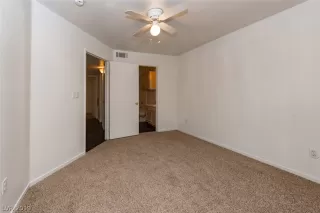Photo #6: 2146049 Listing 
