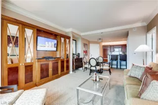 Photo #5: 2146129 Listing 