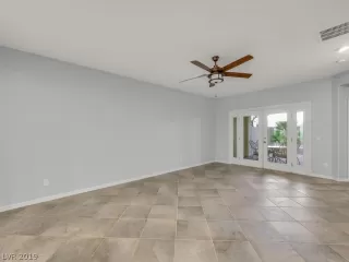 Photo #3: 2146145 Listing 