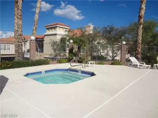 Photo #1: 2146186 Listing 