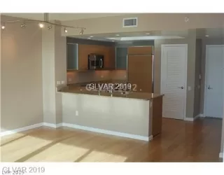 Photo #5: 2146201 Listing 