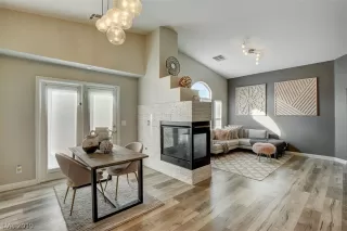Photo #3: 2146223 Listing 
