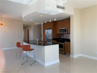 Photo #1: 2146254 Listing 