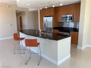 Photo #3: 2146254 Listing 