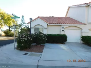 Photo #1: 2146318 Listing