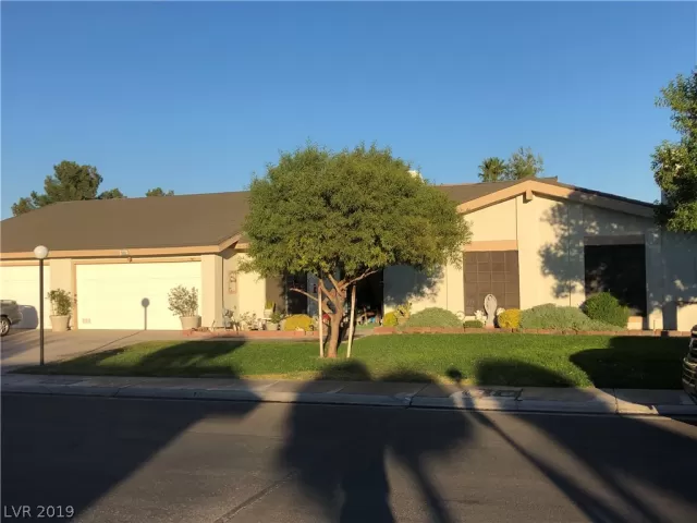 MLS: 2146341 Condo For Sale