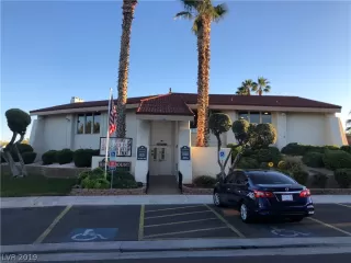 Photo #5: 2146341 Listing 