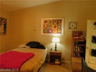 Photo #5: 2146355 Listing