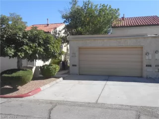 Photo #1: 2146409 Listing