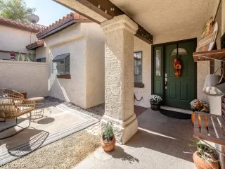 Photo #1: 2146530 Listing