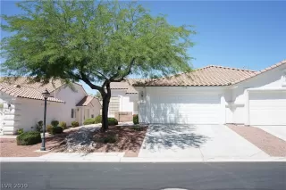 Photo #1: 2146536 Listing 