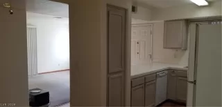 Photo #4: 2146542 Listing