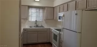 Photo #5: 2146542 Listing