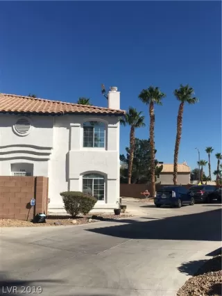 Photo #2: 2146565 Listing