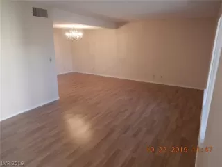 Photo #2: 2146587 Listing 