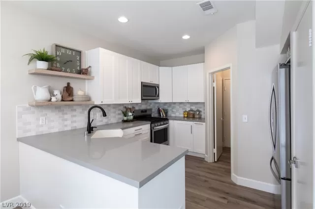 MLS: 2146593 Condo For Sale