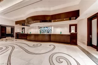 Photo #2: 2146637 Listing