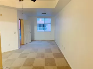 Photo #1: 2146668 Listing