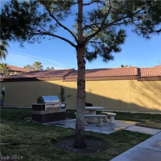 Photo #1: 2146763 Listing