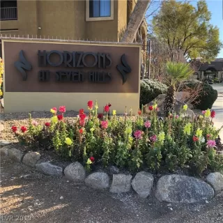 Photo #5: 2146763 Listing