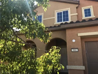 Photo #2: 2146768 Listing