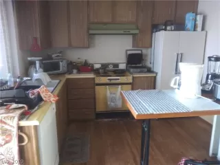 Photo #4: 2146785 Listing