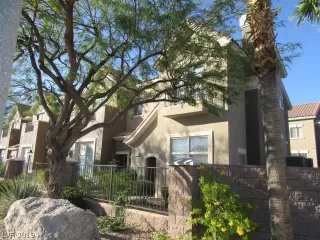 Photo #1: 2146833 Listing