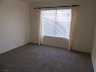 Photo #4: 2146833 Listing