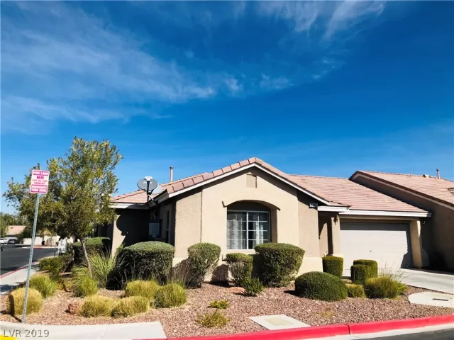 MLS: 2146890 Condo For Sale