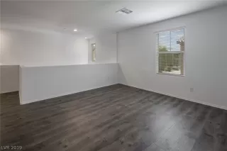 Photo #1: 2146913 Listing 