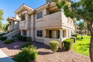 Photo #1: 2146915 Listing