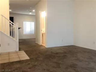 Photo #1: 2146924 Listing 